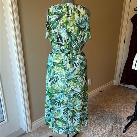 Laura Dress Tropical Green African Leaf Print Elegant Flowy Wedding Guest Cruise - Picture 7 of 13
